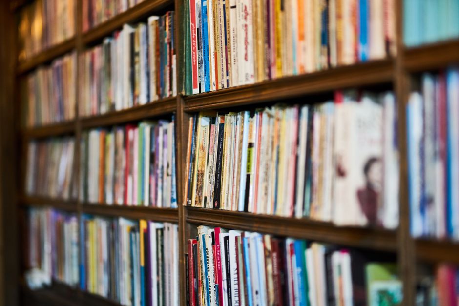 宅建参考書おすすめ比較のイメージ